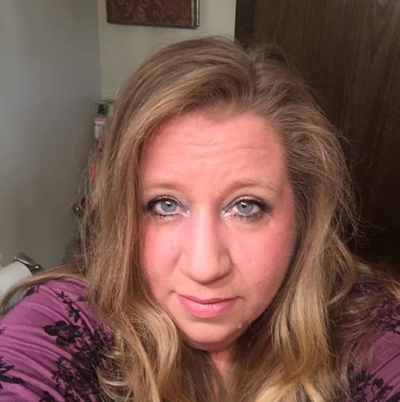 Meet your Posher, Cheryl - Picture 1 of 1